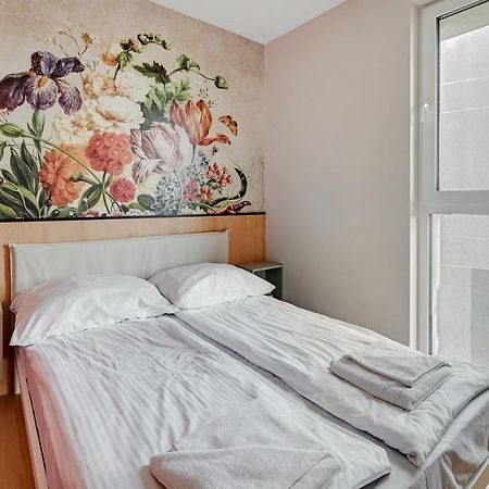 Luxury Aura 40 - 2 By Grand Apartments Γκντανσκ Εξωτερικό φωτογραφία