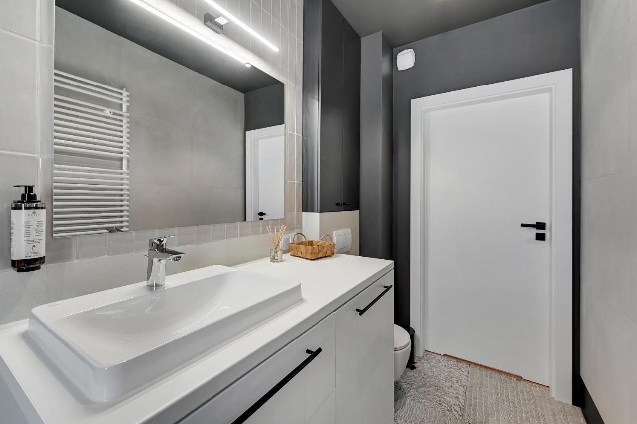 Luxury Aura 40 - 2 By Grand Apartments Γκντανσκ Εξωτερικό φωτογραφία